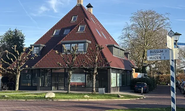 De Blaricumsche Boekhandel verhuist naar een nieuwe locatie en vraagt uw mening