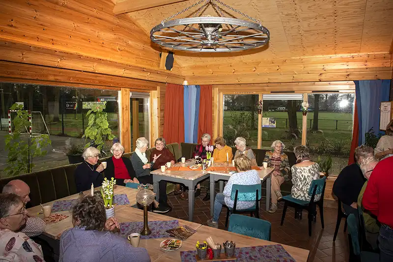 Koffie bij/met de buren