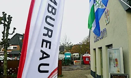 Waarom werken op een stembureau leuk én waardevol is