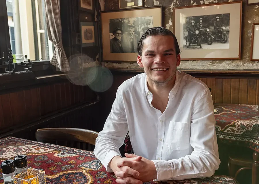 Blaricum in zijn hart en autoliefde in zijn DNA, maak kennis met Jay