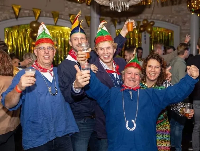 De Kruiskuilers: een unieke carnavalsvereniging zonder carnaval